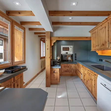 Apartment De Luxe A 1850, 3 Suites, 7 Pers, 180 M², Au Centre - Fr-1-564-112 Courchevel